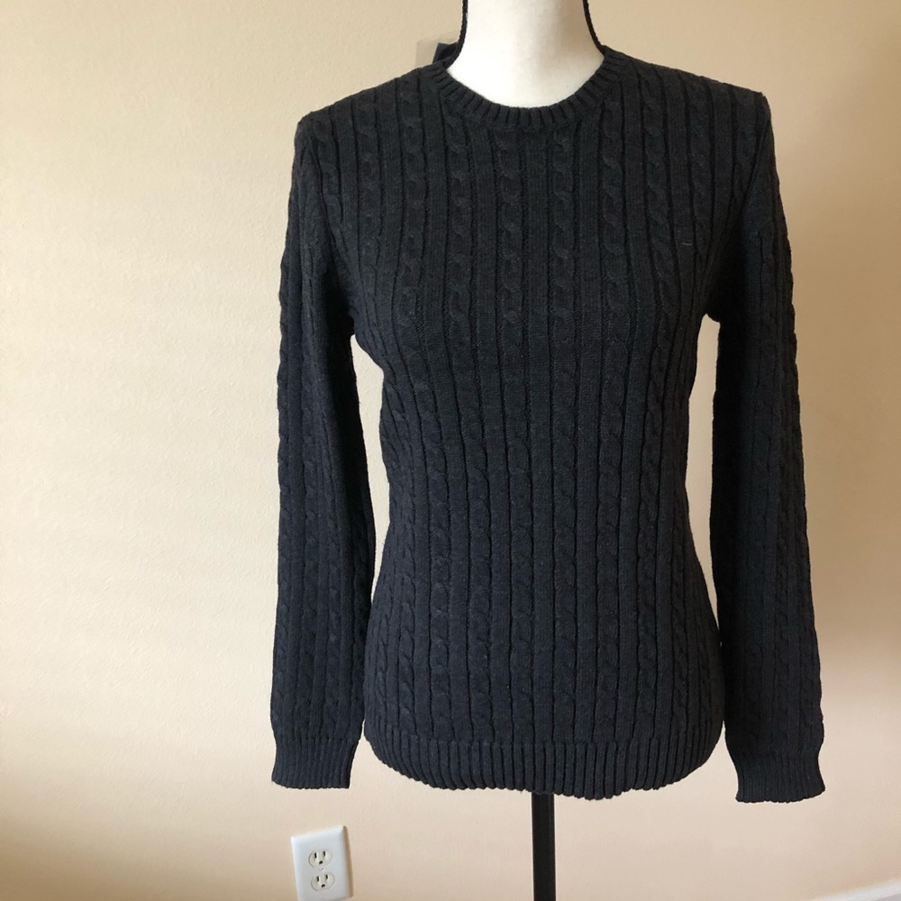 Ralph Lauren Cable Knit Sweater size M